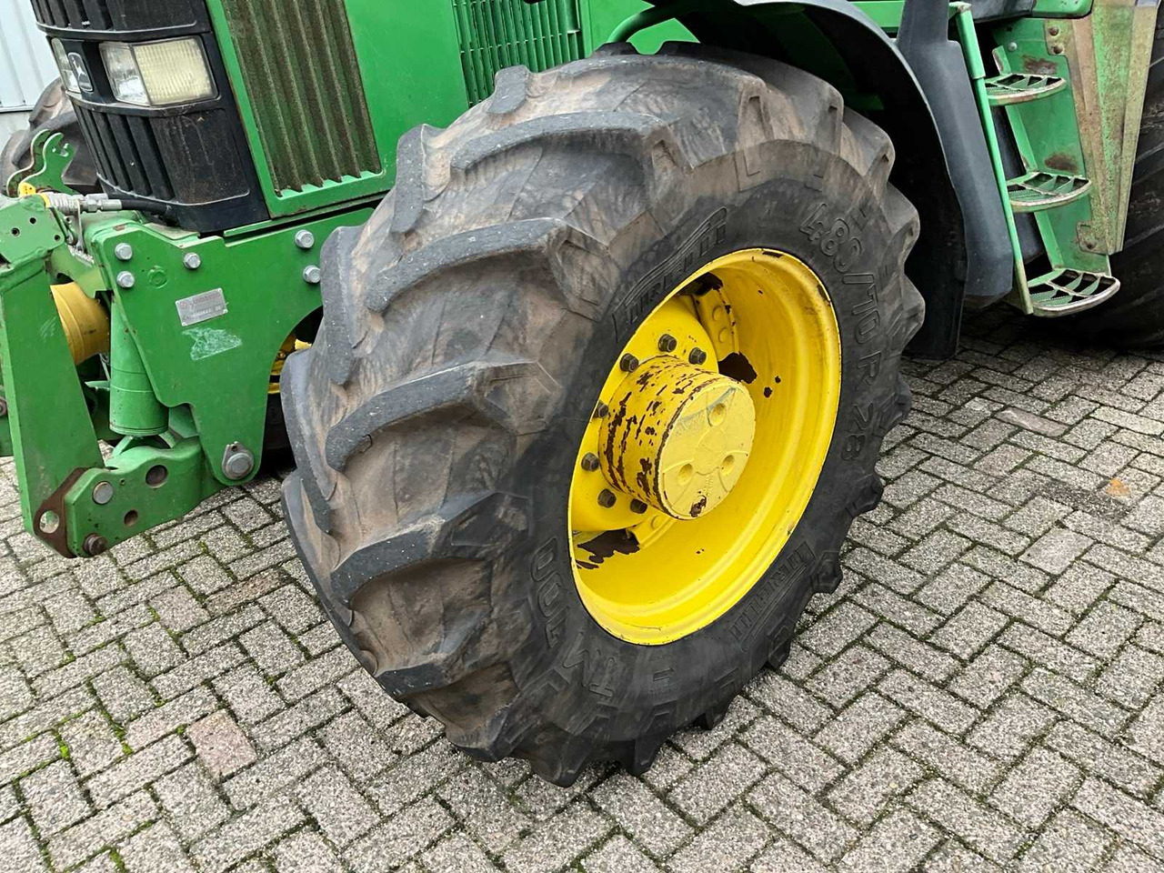 Tractor John Deere 6900
