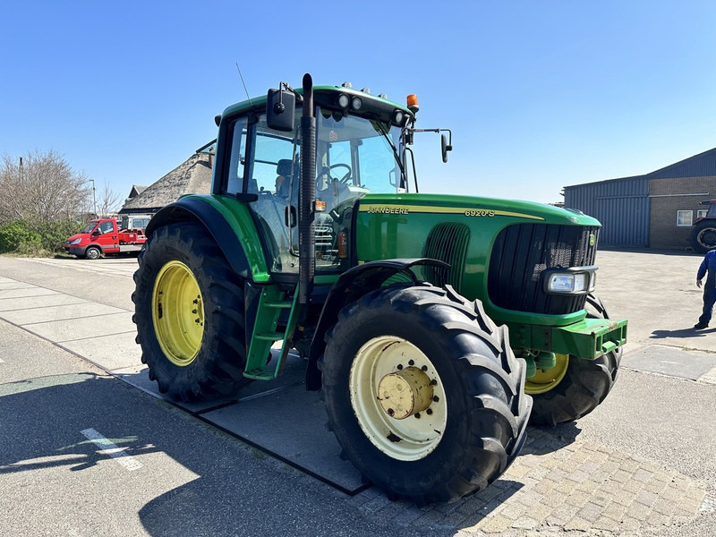 Tractor John Deere 6920