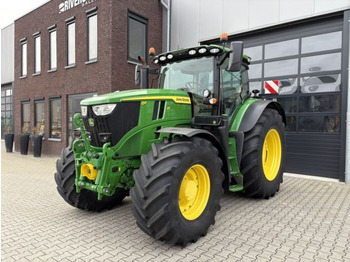 Tractor  John Deere 6r215