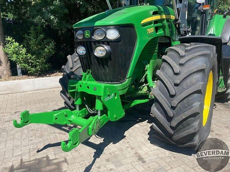 Tractor John Deere 7930