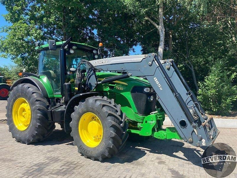 Tractor John Deere 7930