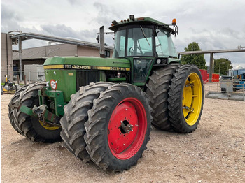 Tractor John deere 4240S