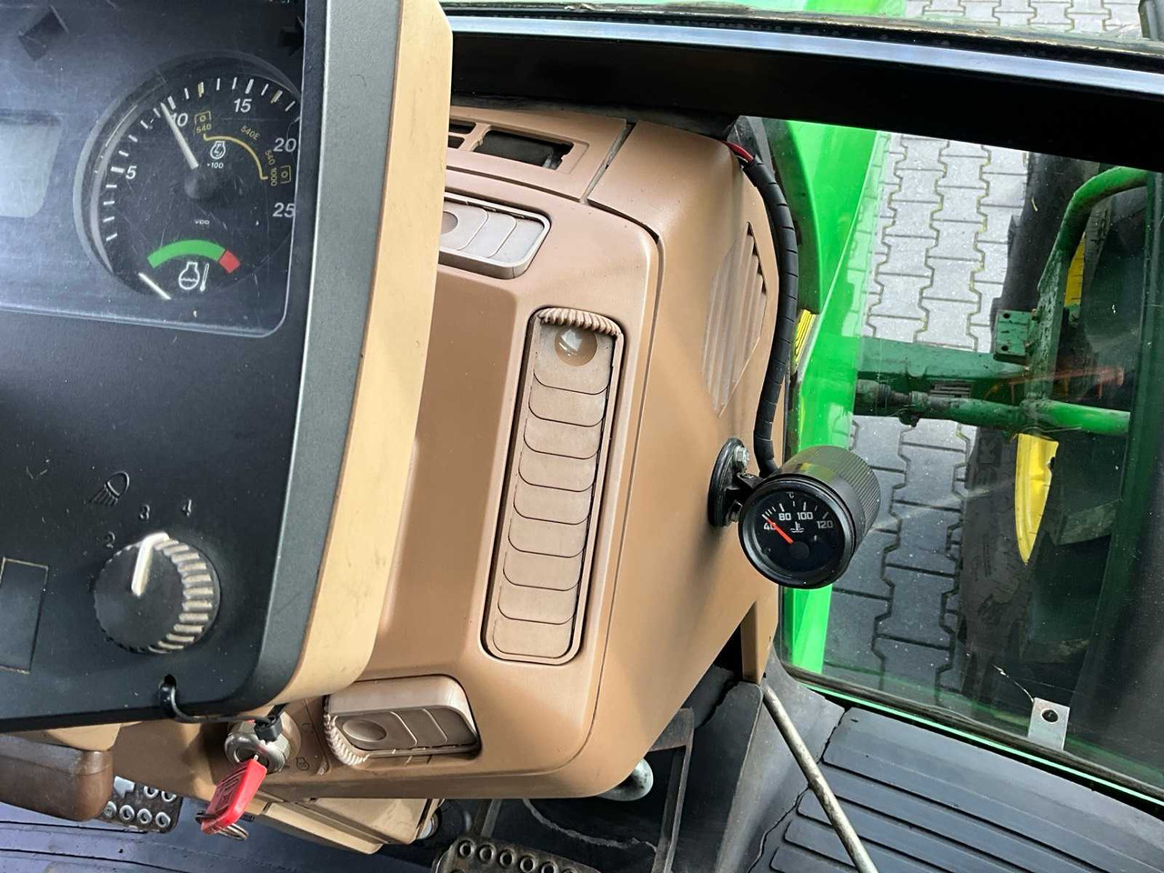 Tractor John deere 6100