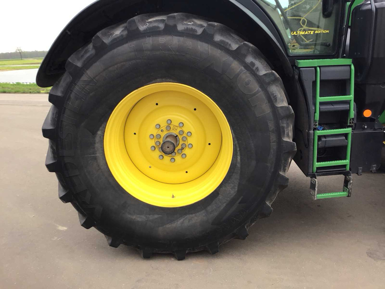 Tractor John deere 6230R