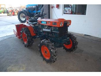 KUBOTA B6000 *Allrad* - Tractor