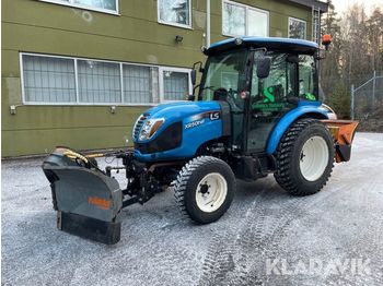 LS Mtron LTD R-Model XR50C med plog och sandspridare - Tractor