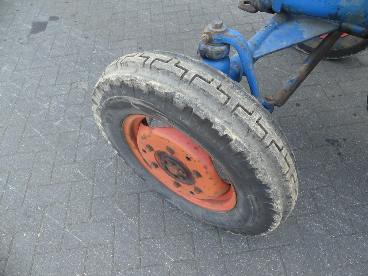 Tractor Lanz-Bulldog D2416
