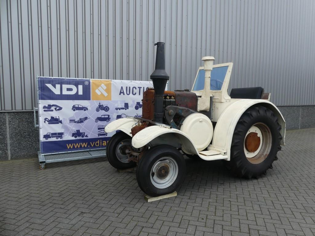 Tractor Lanz-Bulldog / Pampa D8506