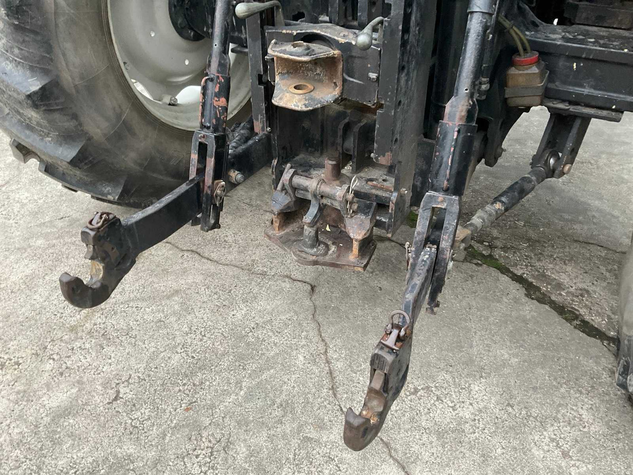 Tractor MASSEY FERGUSON 6265 FOUR WHEEL DRIVE FARM TRACTOR