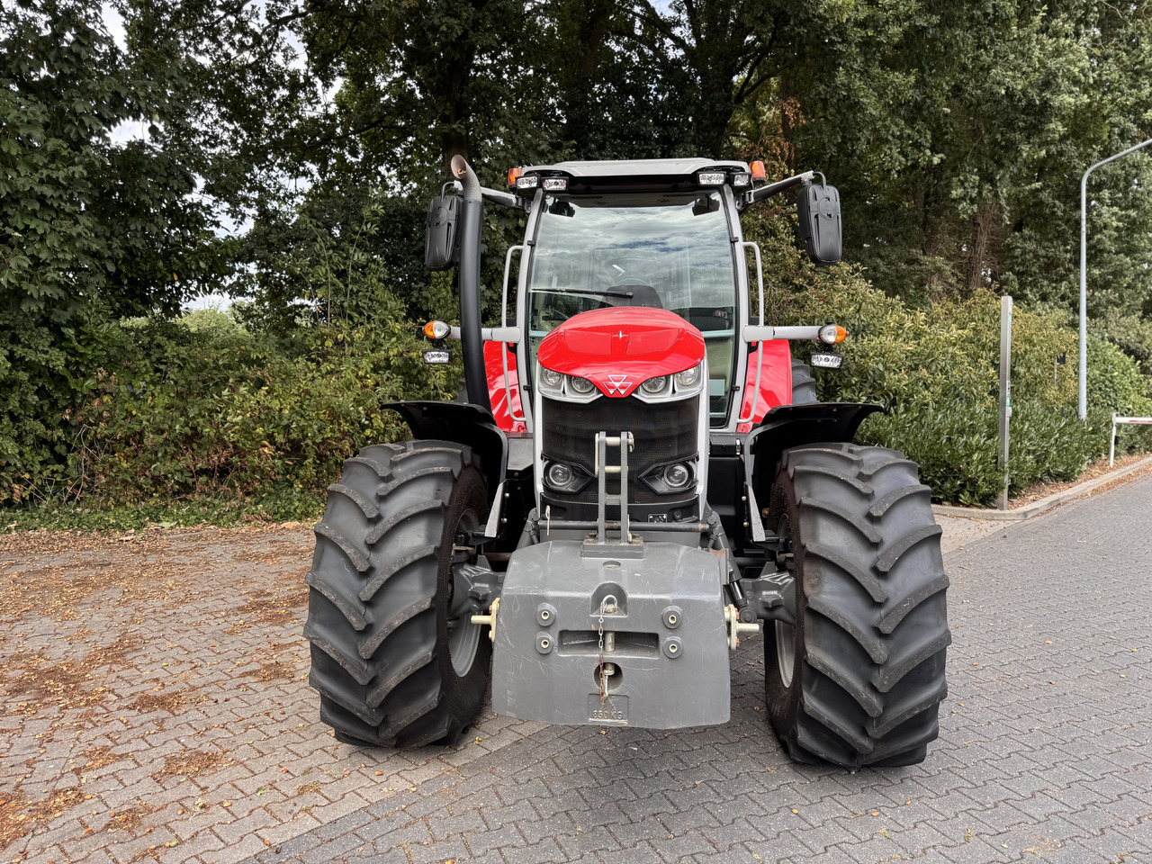 Tractor MASSEY FERGUSON 7s.180 Dyna6 Efficient