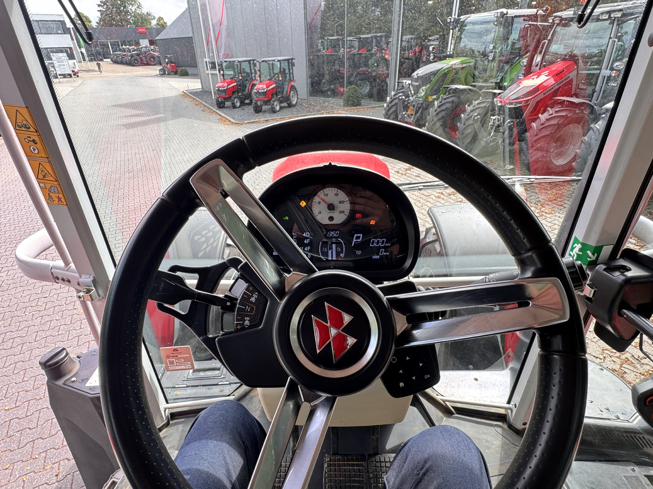 Tractor MASSEY FERGUSON 7s.180 Dyna6 Efficient