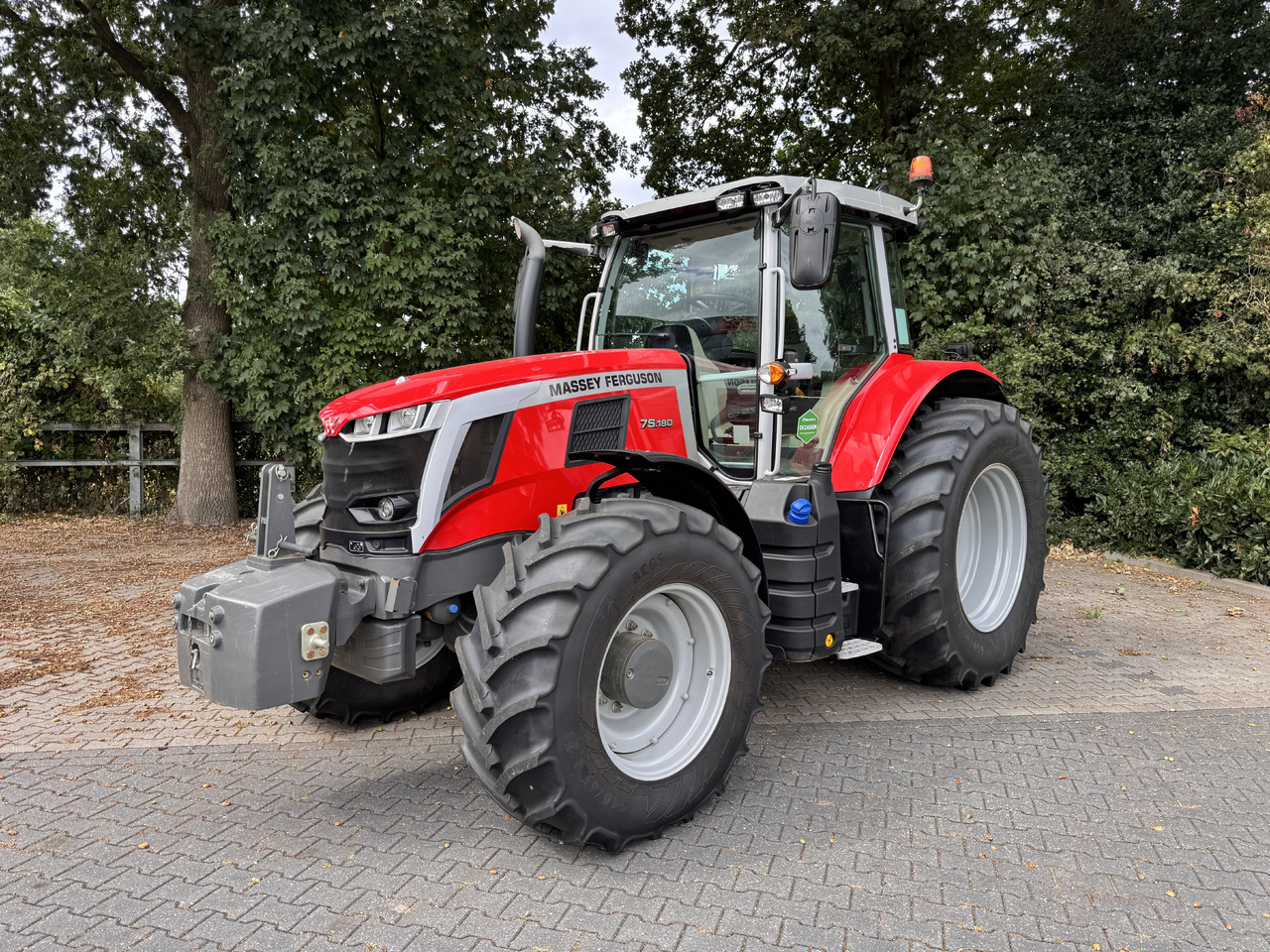 Tractor MASSEY FERGUSON 7s.180 Dyna6 Efficient