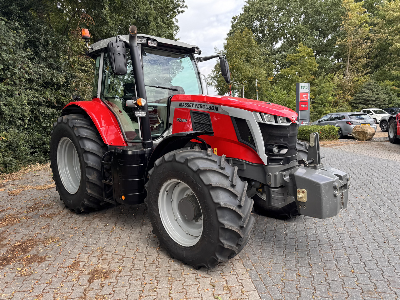 Tractor MASSEY FERGUSON 7s.180 Dyna6 Efficient