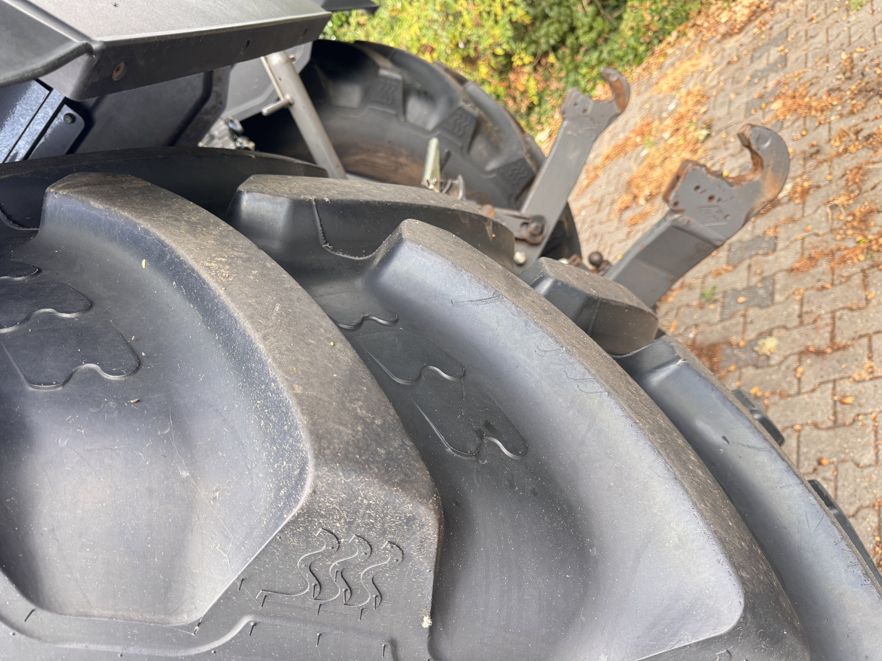 Tractor MASSEY FERGUSON 8s.205 Dyna7 Exclusive