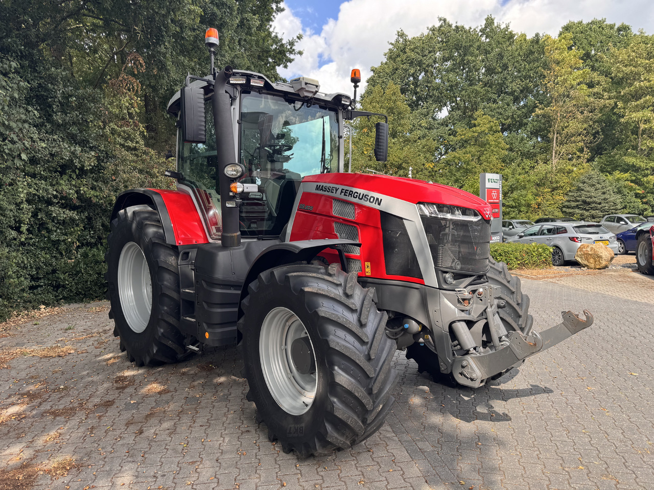Tractor MASSEY FERGUSON 8s.205 Dyna7 Exclusive