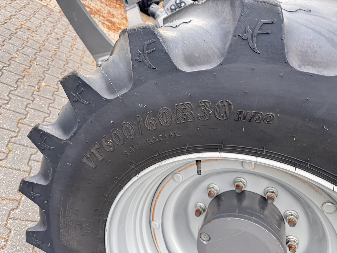 Tractor MASSEY FERGUSON 8s.205 Dyna7 Exclusive