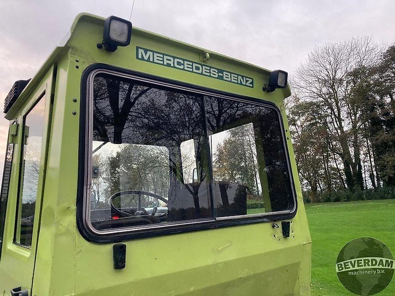 Tractor MB Trac 900