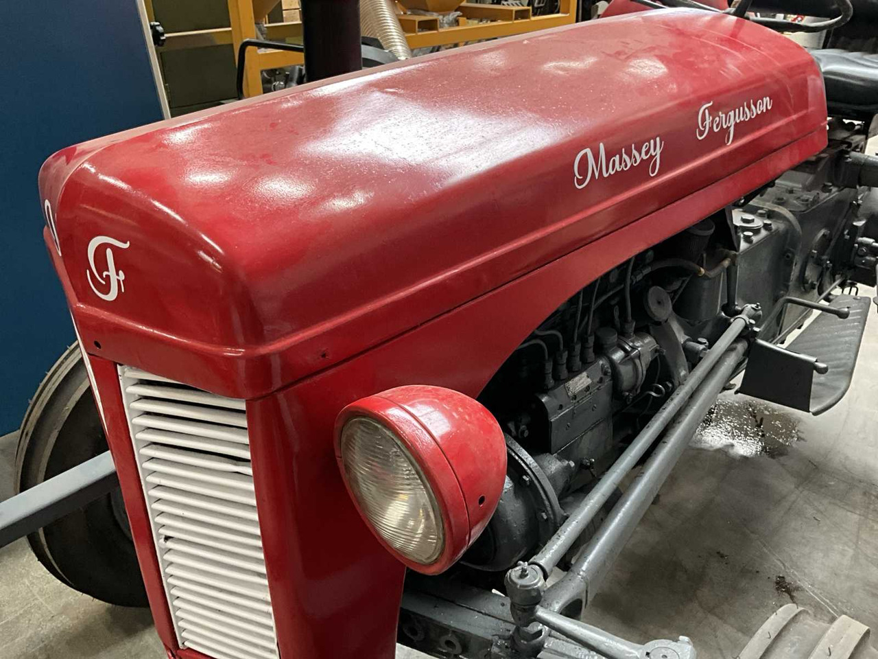 Tractor Massey Ferguson