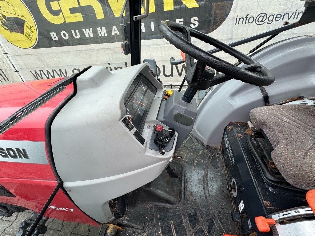 Tractor Massey Ferguson 1547
