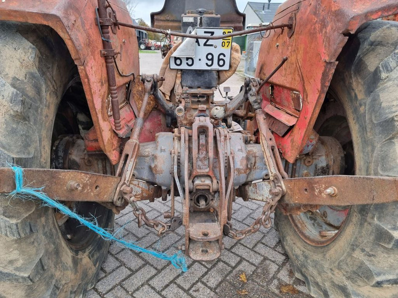 Tractor Massey Ferguson 188