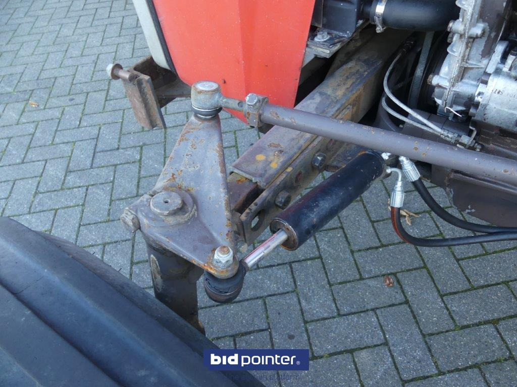 Tractor Massey Ferguson 260 with 4226 Hours and powersteering