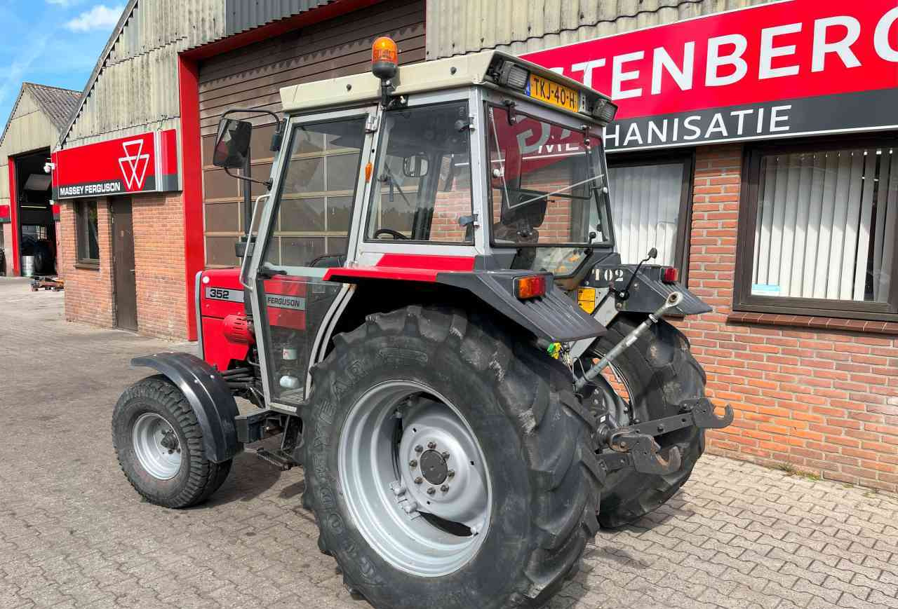 Tractor Massey Ferguson 352 Turbo Tractoren.