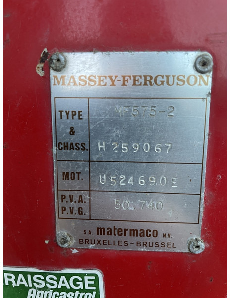 Tractor Massey Ferguson 575