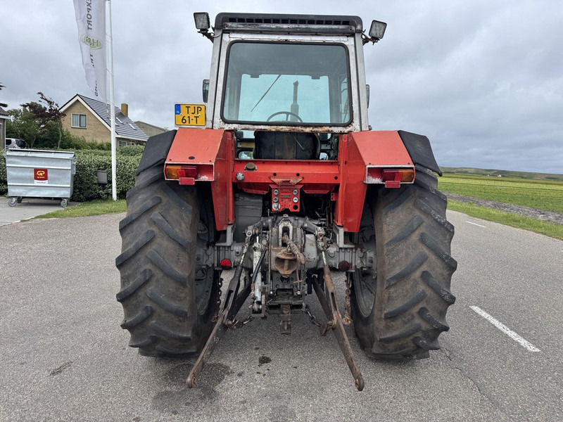 Tractor Massey Ferguson 590