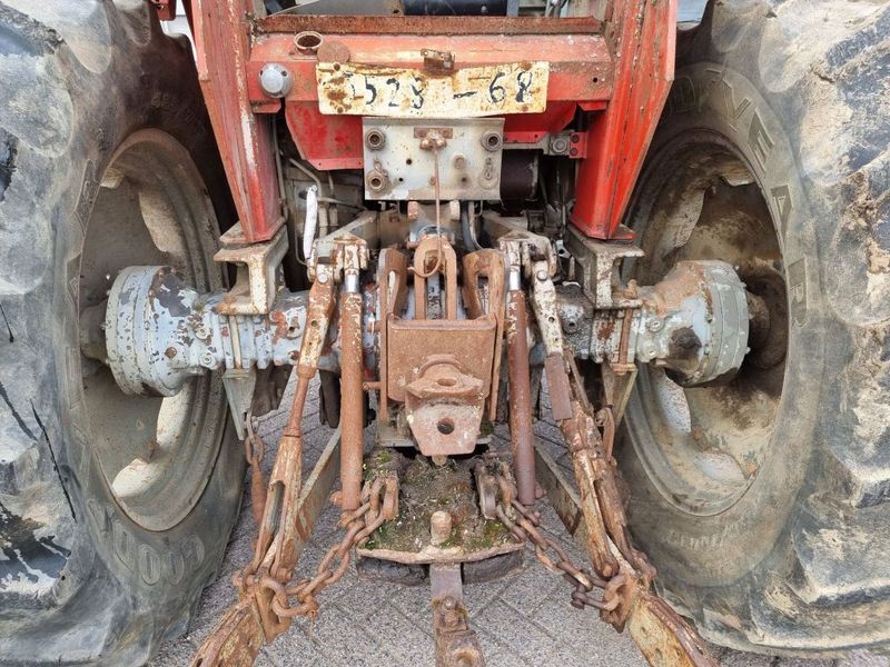 Tractor Massey Ferguson 592 - 4x4