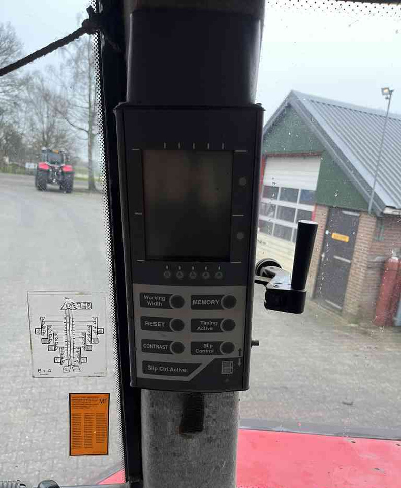 Tractor Massey Ferguson 6190 Dynashift tractoren