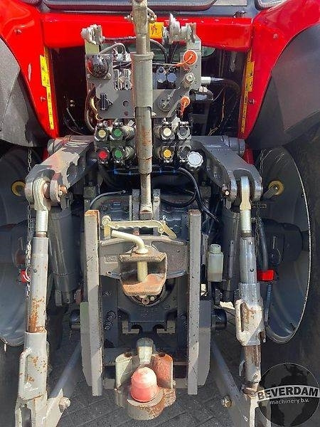 Tractor Massey Ferguson 6490 Dyna-6