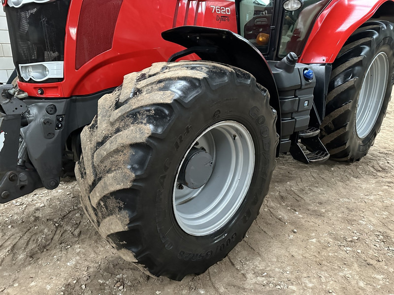 Tractor Massey Ferguson 7620 Dyna 6