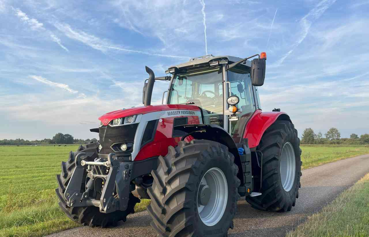 Tractor Massey Ferguson 7S.190 Dyna-VT Exclusive tractoren