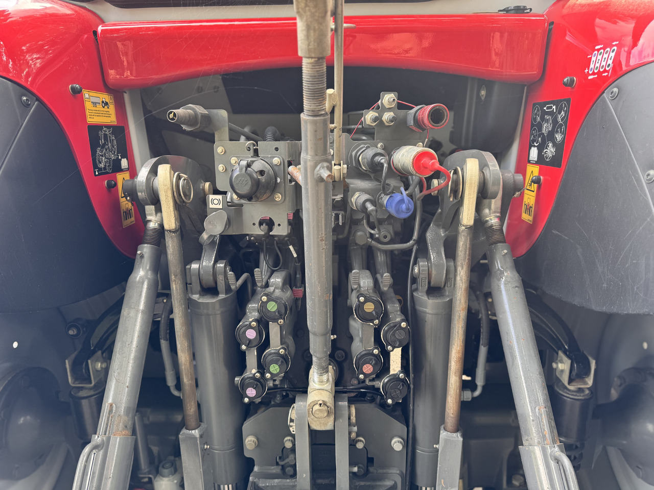 Tractor Massey Ferguson 7s.180 Dyna6 Efficient