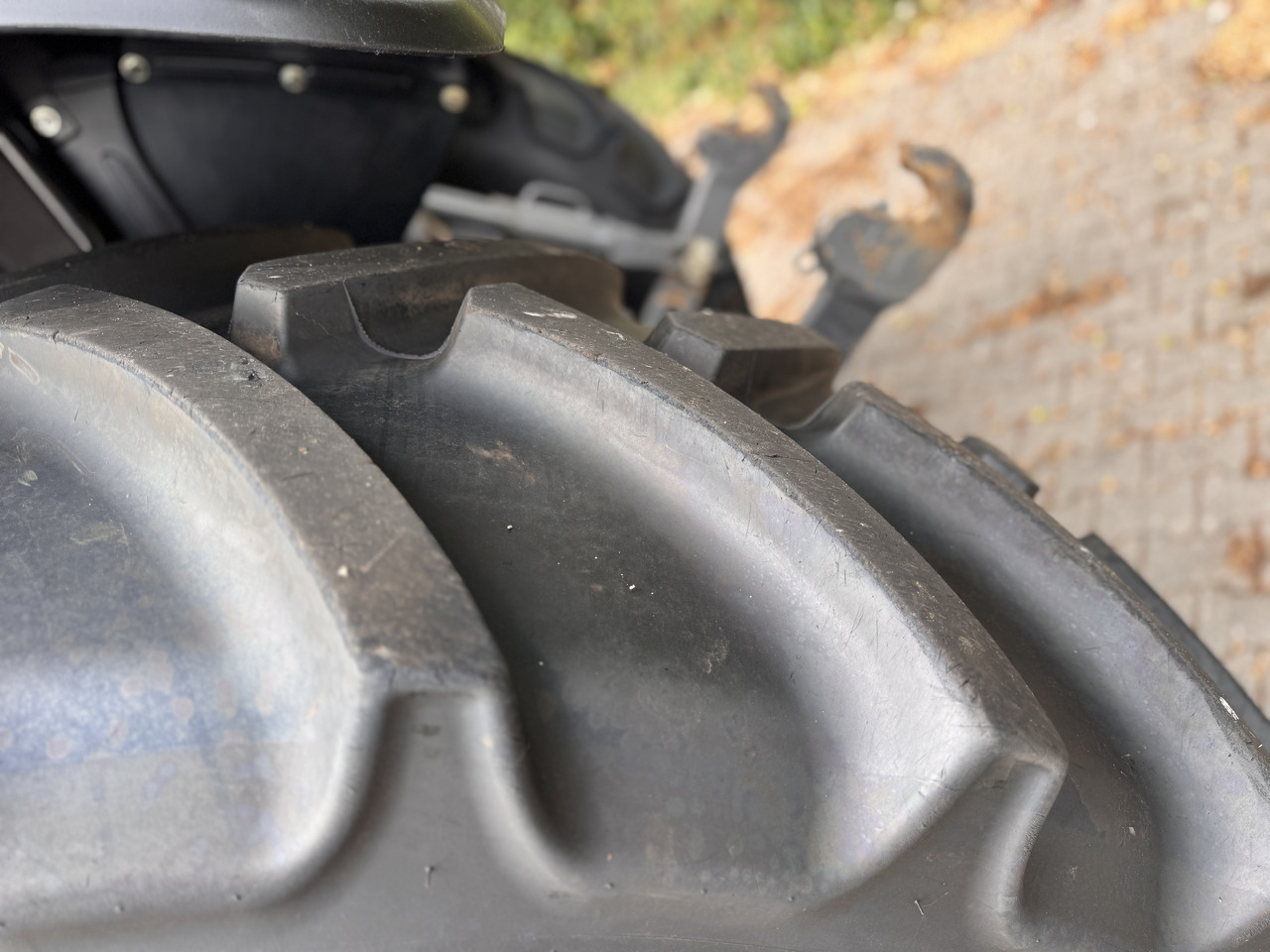 Tractor Massey Ferguson 7s.180 Dyna6 Efficient