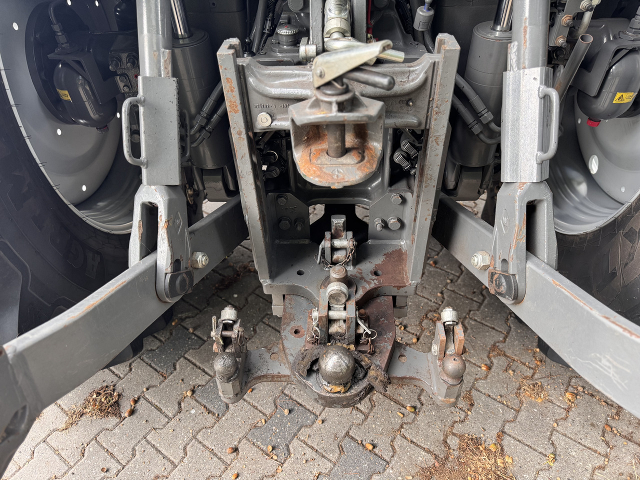 Tractor Massey Ferguson 8s.205 Dyna7 Exclusive