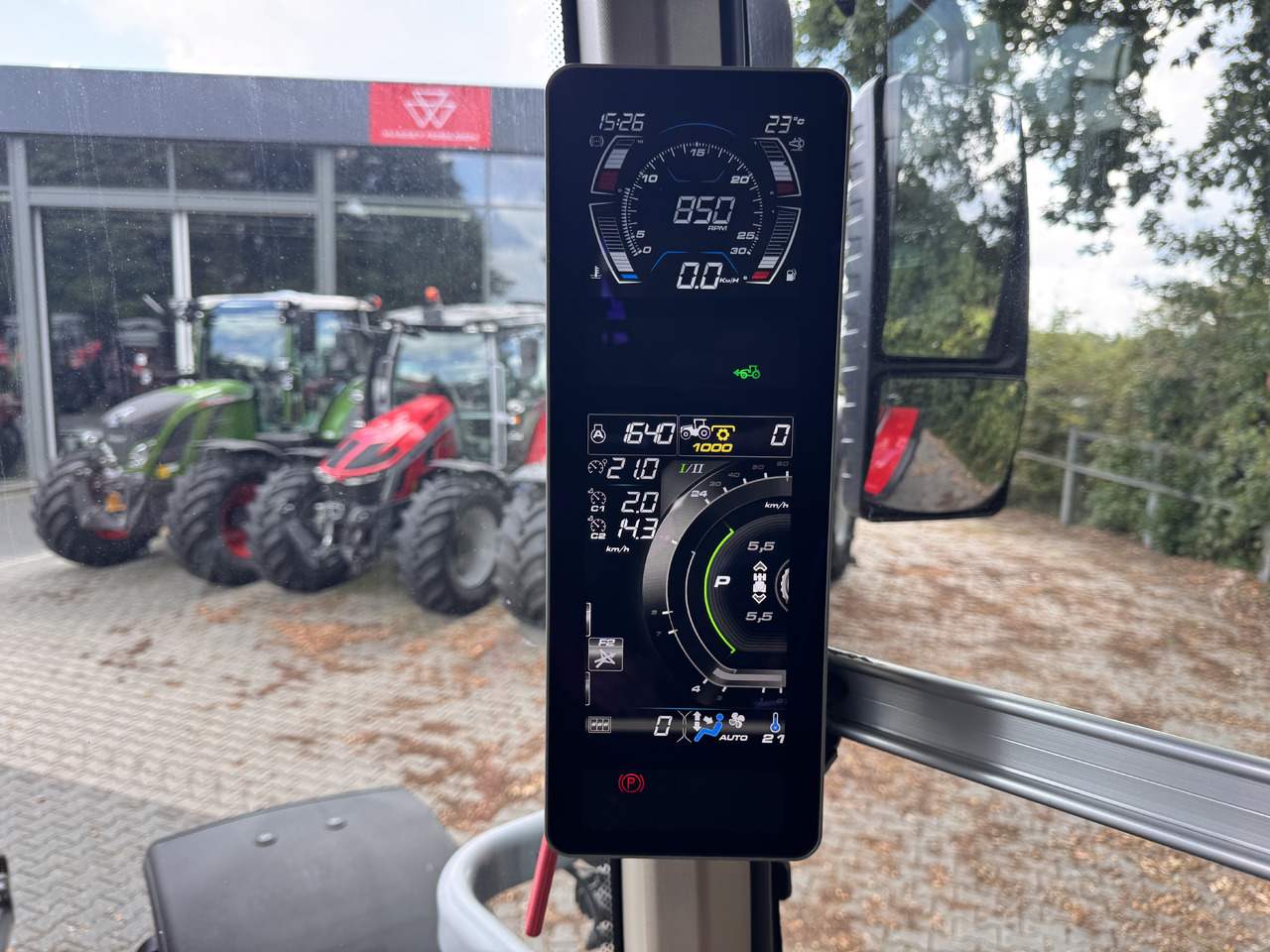 Tractor Massey Ferguson 8s.205 Dyna7 Exclusive