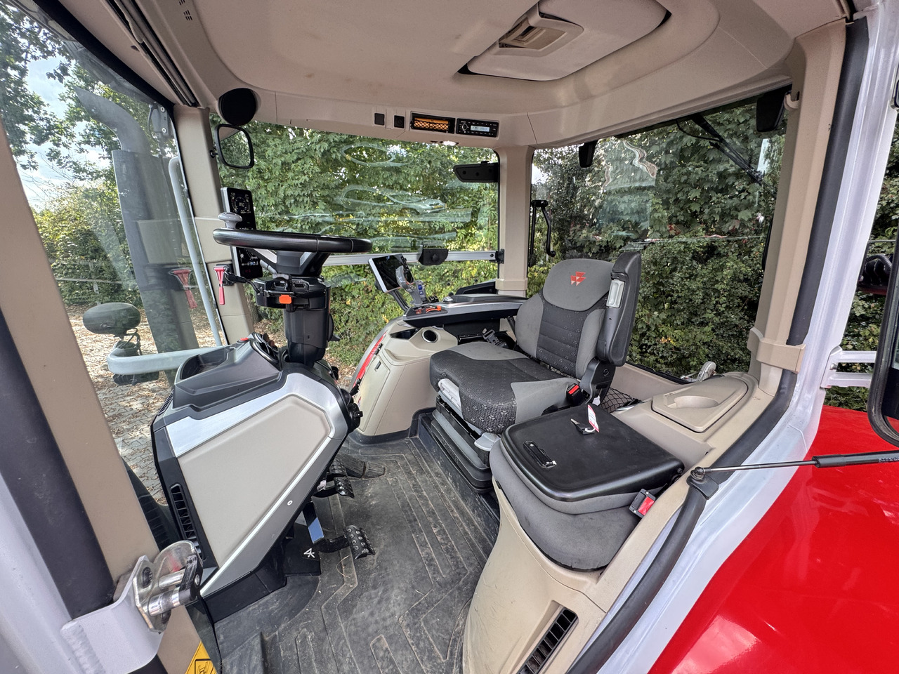 Tractor Massey Ferguson 8s.205 Dyna7 Exclusive