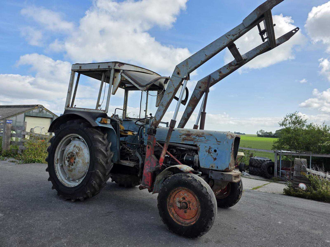 Tractor Massey Ferguson Koningstiger 74