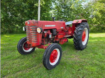 Tractor McCormick D-432