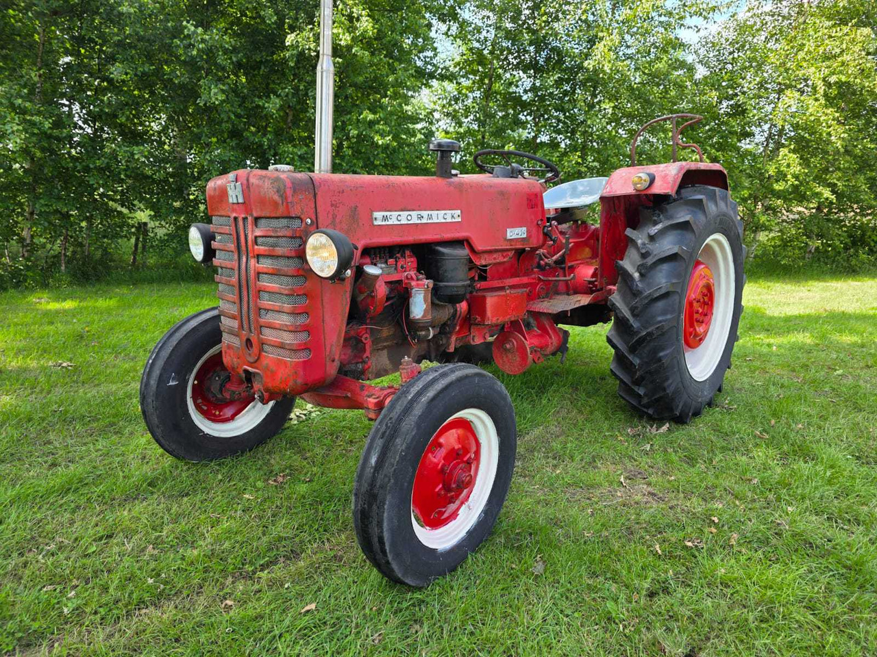 Tractor McCormick D-432