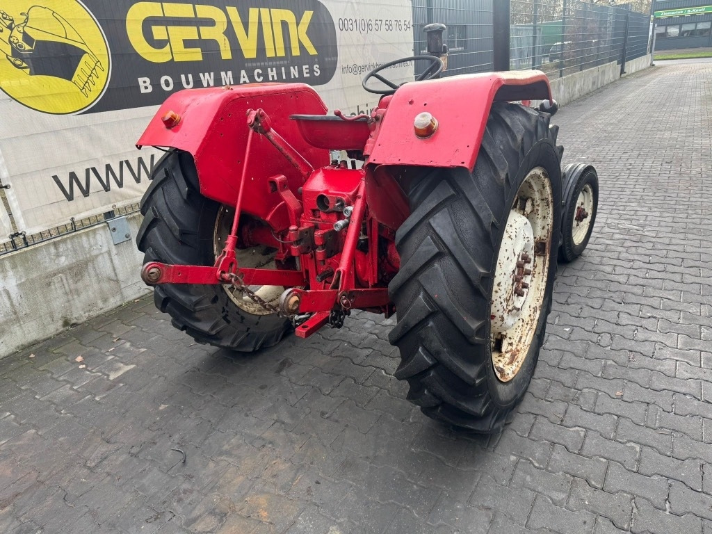 Tractor McCormick Oltimer