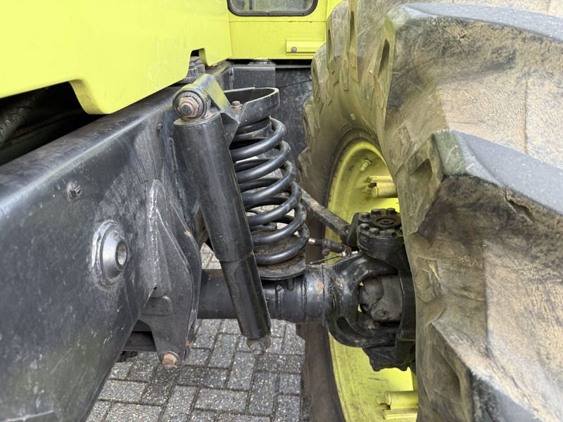 Tractor Mercedes-Benz MB-Trac 1300