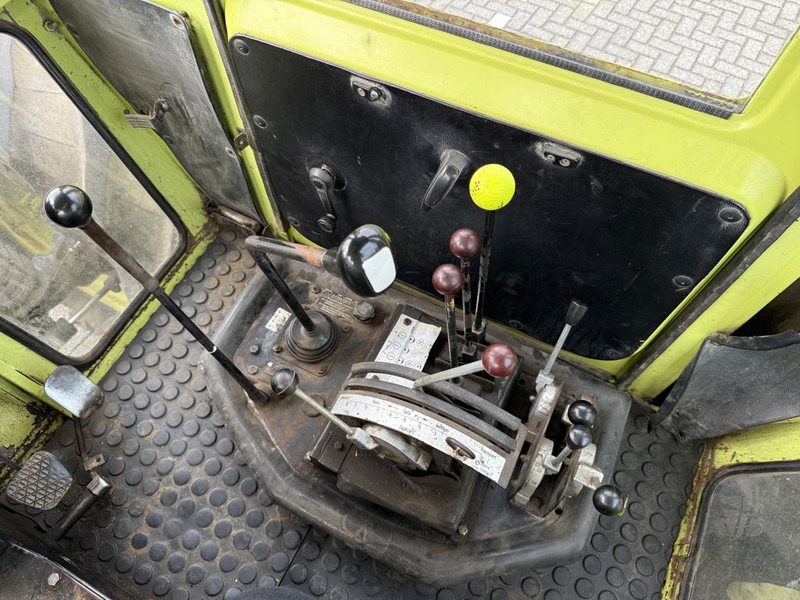 Tractor Mercedes-Benz MB-Trac 1300 / KLANTOPDRACHT