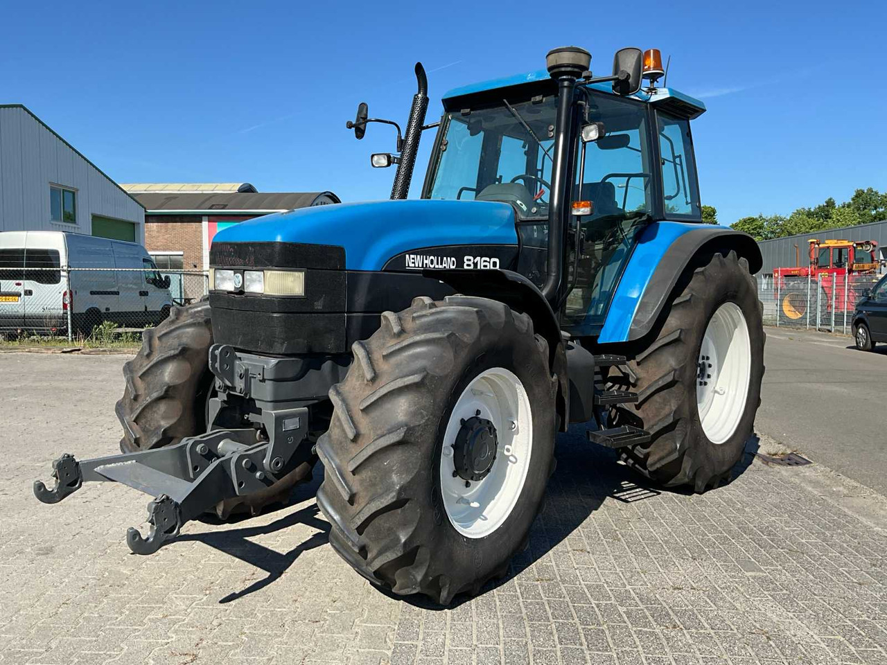 Tractor New Holland 8160