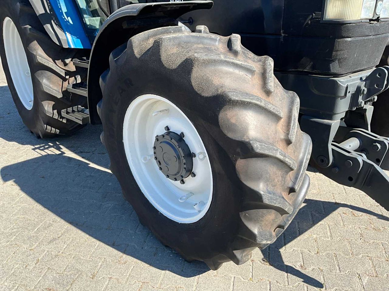 Tractor New Holland 8160