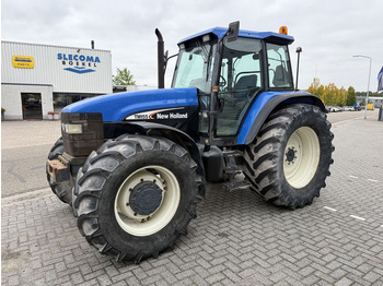 Tractor New Holland 8360 Range Command