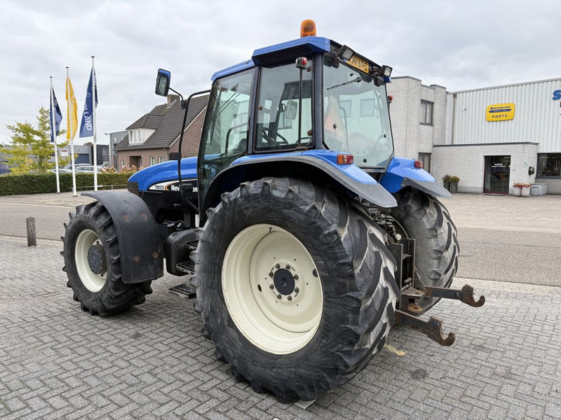 Tractor New Holland 8360 Range Command