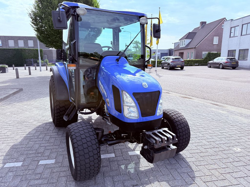 Tractor New Holland Boomer 45D Easy Drive