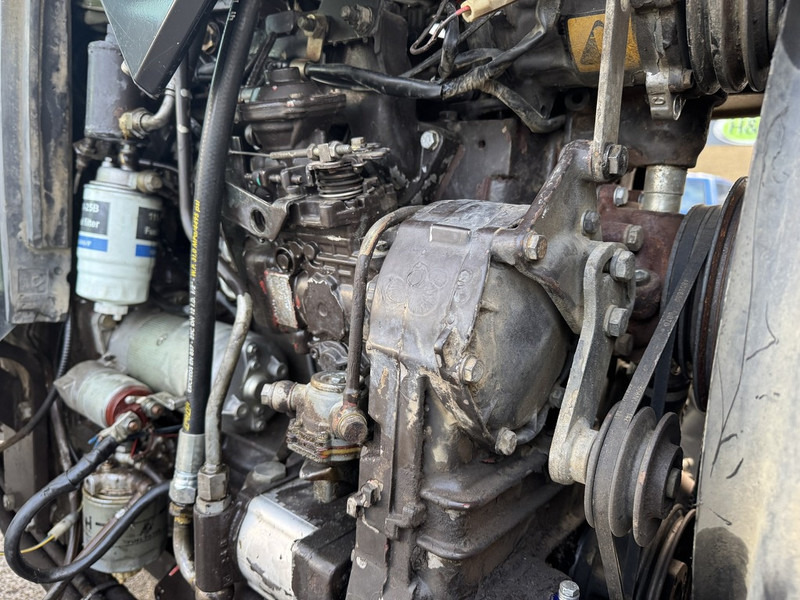 Tractor New Holland L95